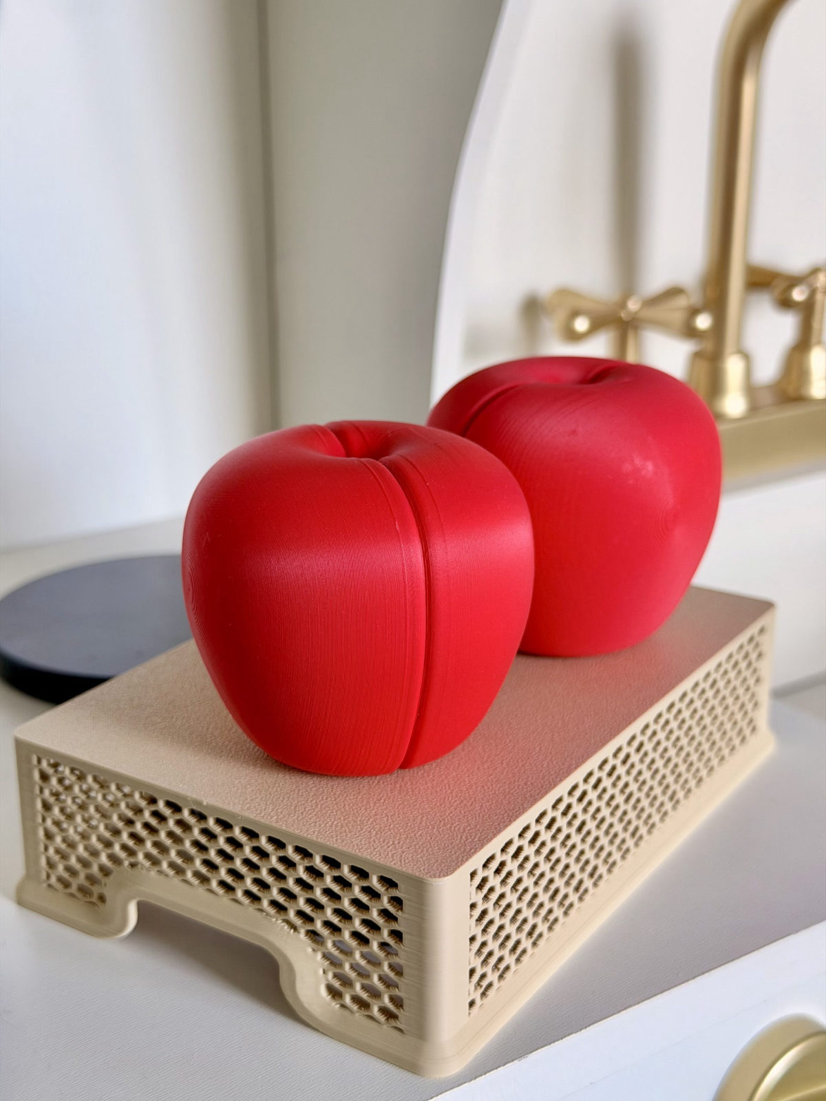 Magnetic Apple - Montessori Toy