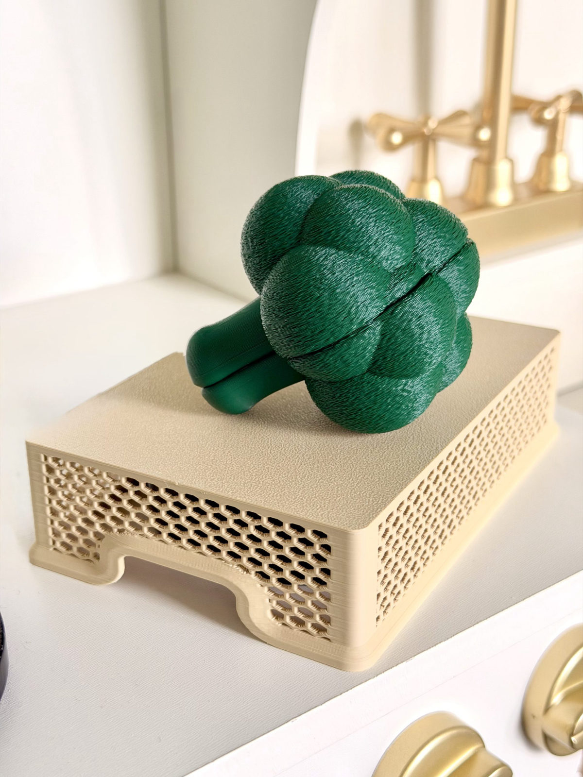 Magnetic Broccoli - Montessori Toy
