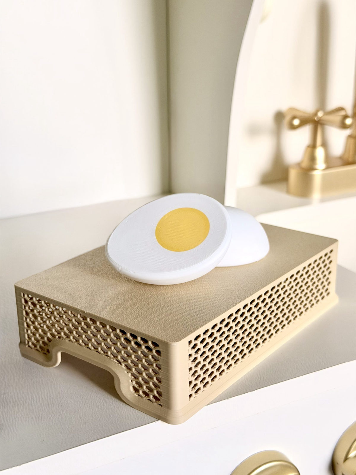 Magnetic Egg - Montessori Toy