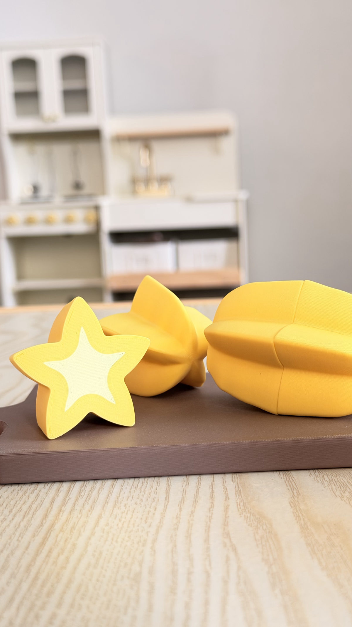 Magnetic Starfruit - Montessori Toy